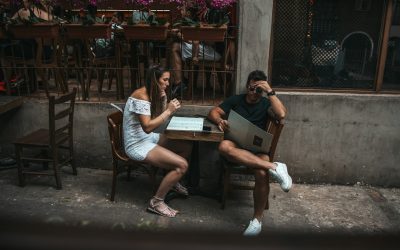 Die Gesprächsgewohnheiten geliebter Menschen: Brücken bauen in einer digitalen Welt