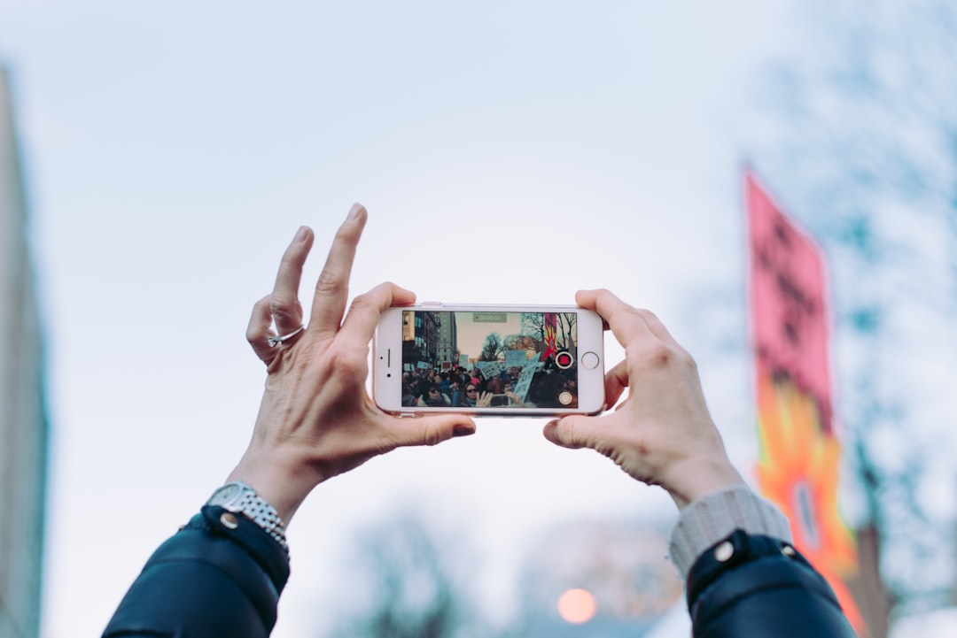 der-weg-zum-erfolgreichen-influencer-2026-authentizit-t-ki-und-plattform-bergreifende-strategien-1782650164756