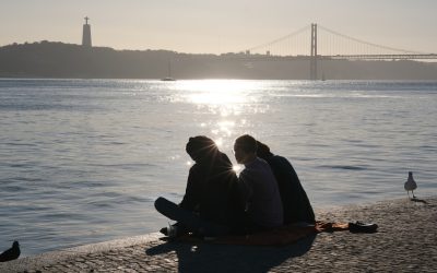 MBTI und Beziehungen: Wie Persönlichkeitstypen die Partnersuche und Kommunikation beeinflussen